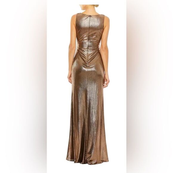 NWT Mac Duggal Metallic Ruched Detail Front Slip V Neck Gown Maxi Dress Small - Picture 2 of 13